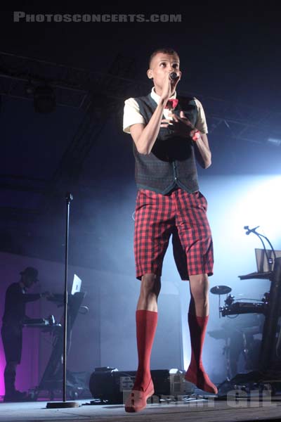 STROMAE - 2011-06-25 - PARIS - Hippodrome de Longchamp - 